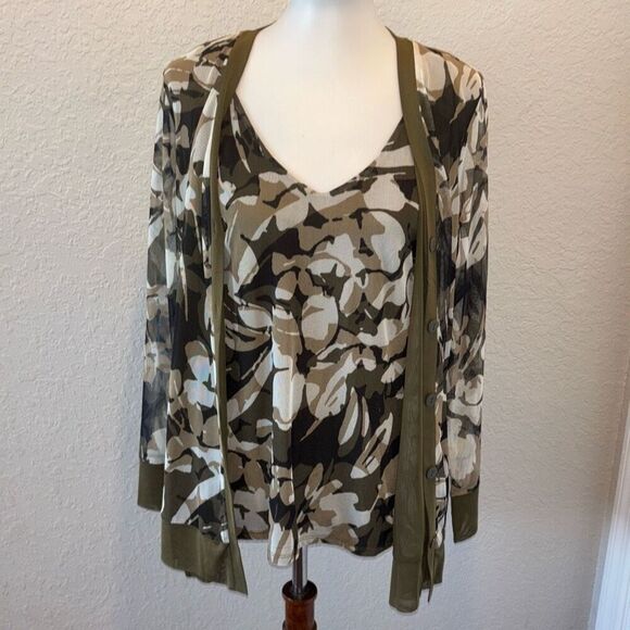 Chicos Camo Floral Cardigan Sweater & tank shell top shirt Set Sz M - Picture 4 of 11